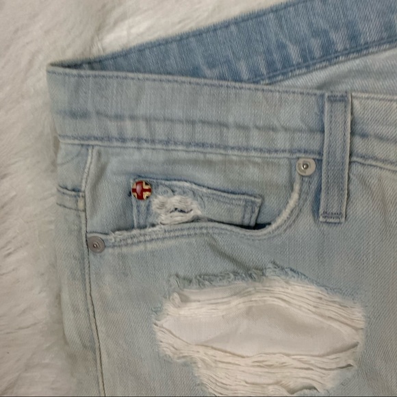 Hudson Jeans Distressed Light Wash High Waist - Picture 7 of 12